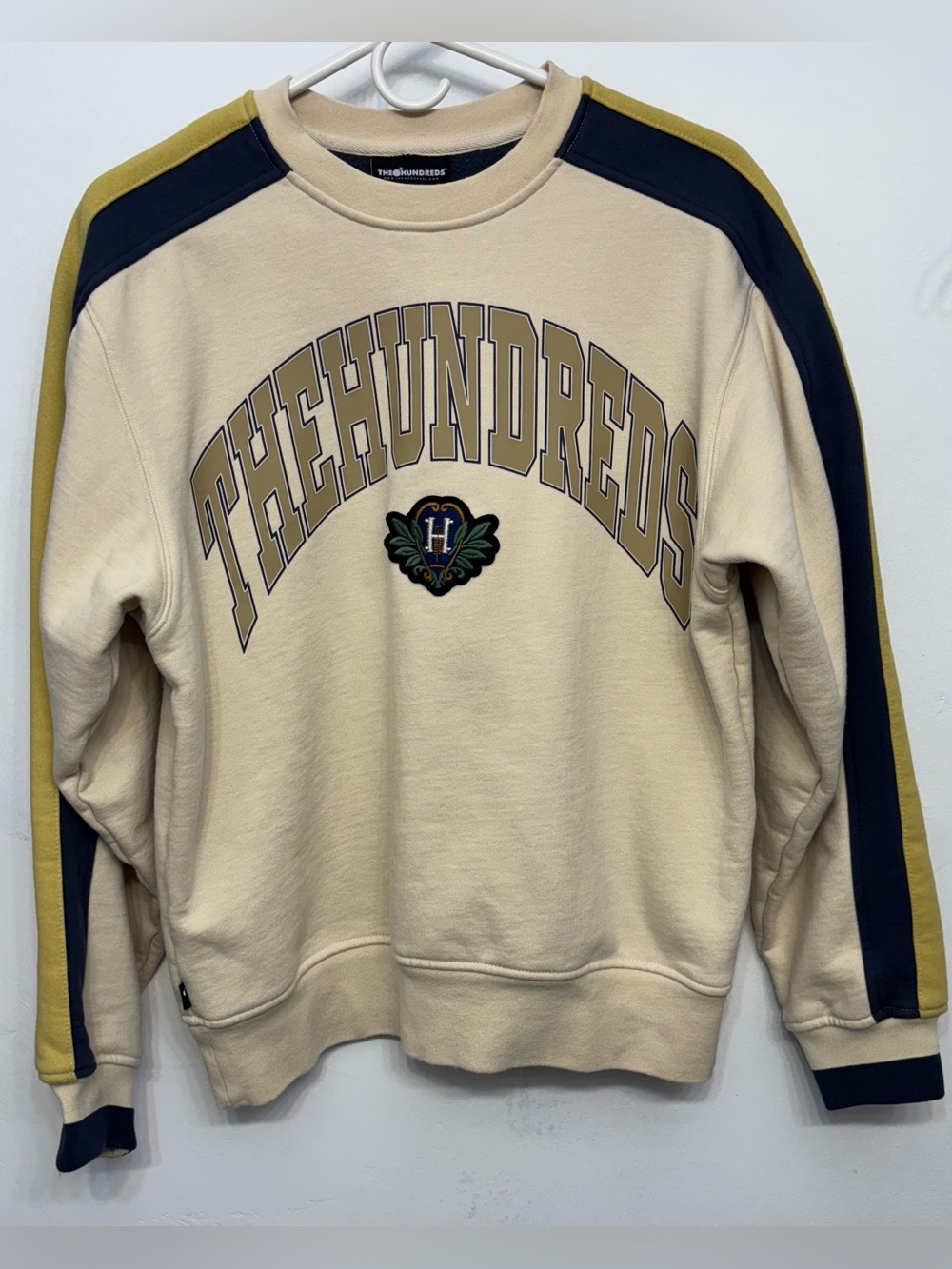 The Hundreds Cream, Gold, & Navy Ivy Crewneck Sweatshirt Men’s Size Small